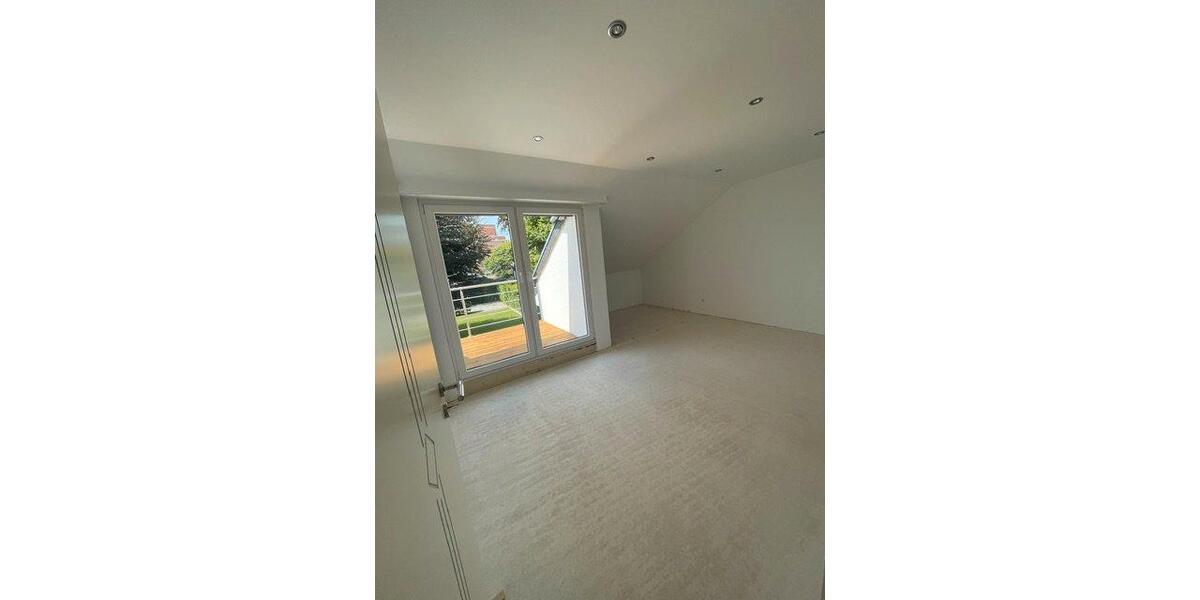Einfamilienhaus Nettetal - 7 Zimmer, 220 m&sup2;, 630.000&euro; | Angebot:27030899