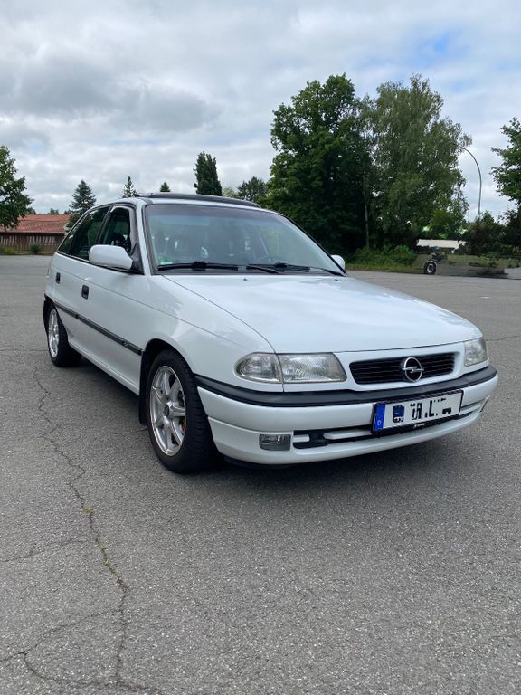 Opel Astra 69.300 km 4.195 € Duderstadt 37115