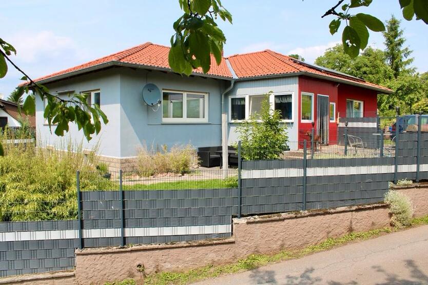 Schöner Bungalow im grünen - von Privat