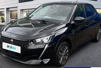 Peugeot 208 24.210 km 17.690 &euro; Hamburg 22529