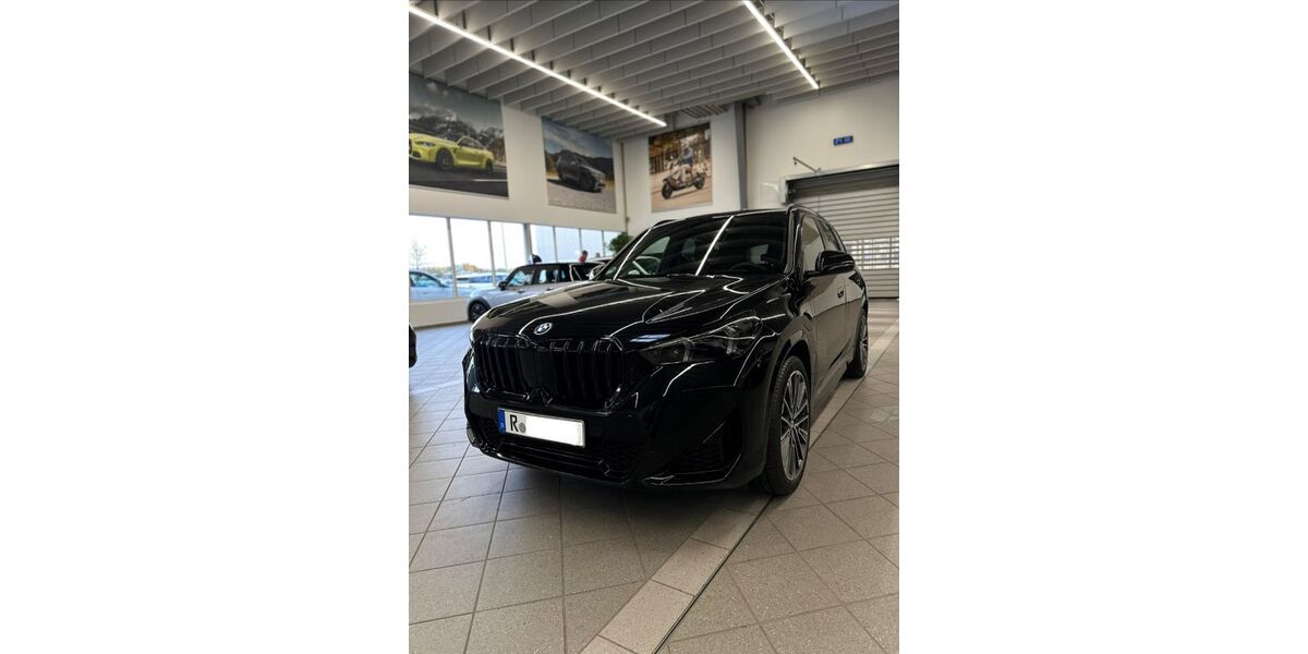 BMW X1 5.100 km 54.900 &euro; Regensburg 93053