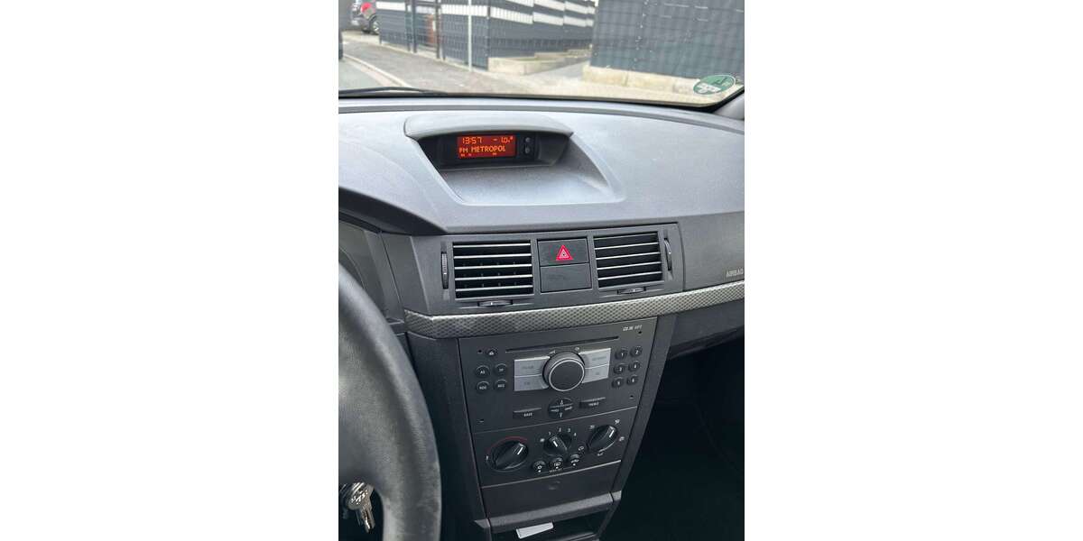 Opel Meriva 143.800 km 3.650 &euro; Rüsselsheim 65428