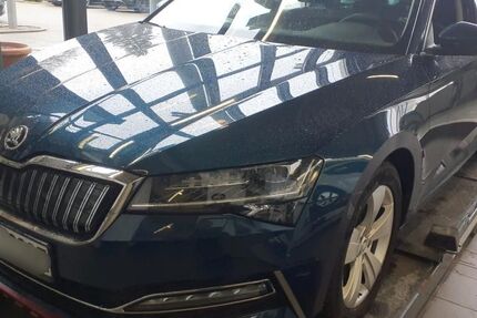 Skoda Superb 97.104 km 19.885 &euro; Uetersen bei Hamburg 25436