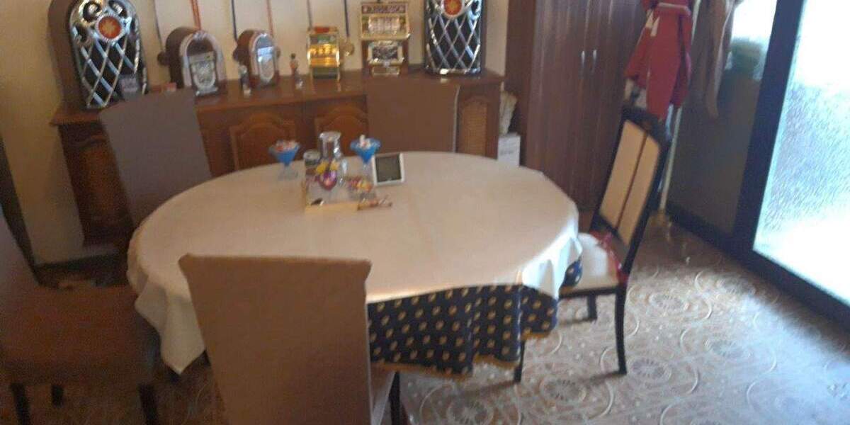 Einfamilienhaus Schnaittenbach - 4 Zimmer, 132 m&sup2;, 250.000&euro; | Angebot:25770125