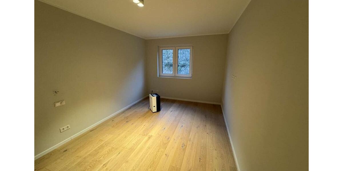 Einfamilienhaus Witten Annen - 6 Zimmer, 172 m&sup2;, 2.250&euro; | Angebot:25419074