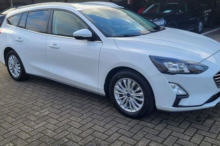 Ford Focus 89.612 km 9.900 &euro; Ahaus 48683