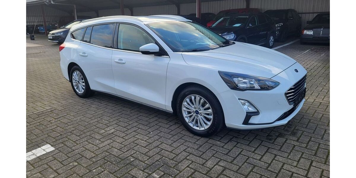 Ford Focus 89.612 km 9.900 &euro; Ahaus 48683