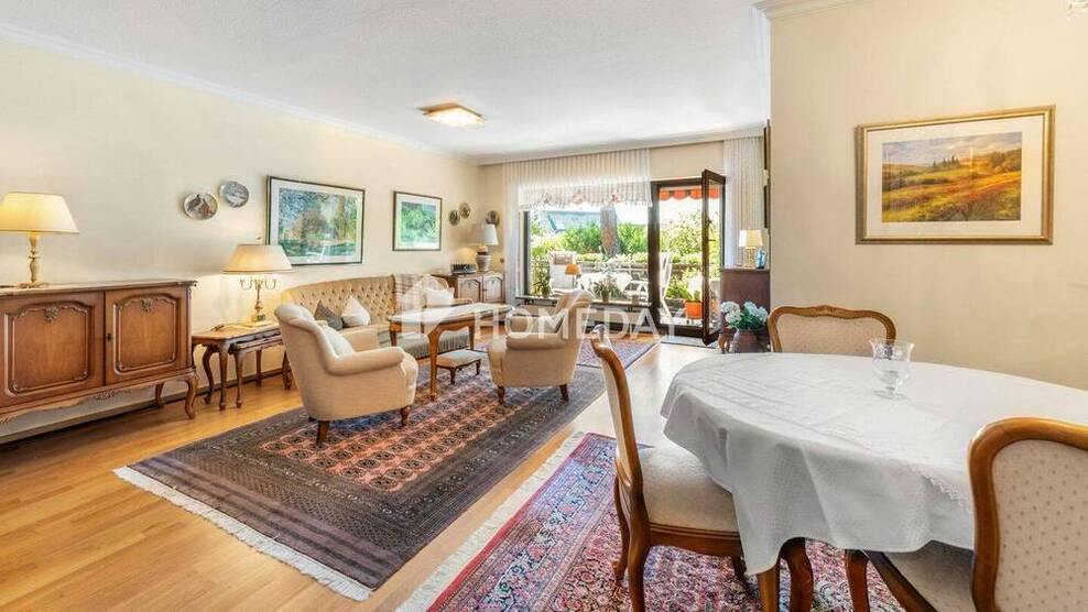 Charmante 3-Zimmer-Eigentumswohnung mit Westbalkon, Gemeinschaftsgarten und Einzelgarage