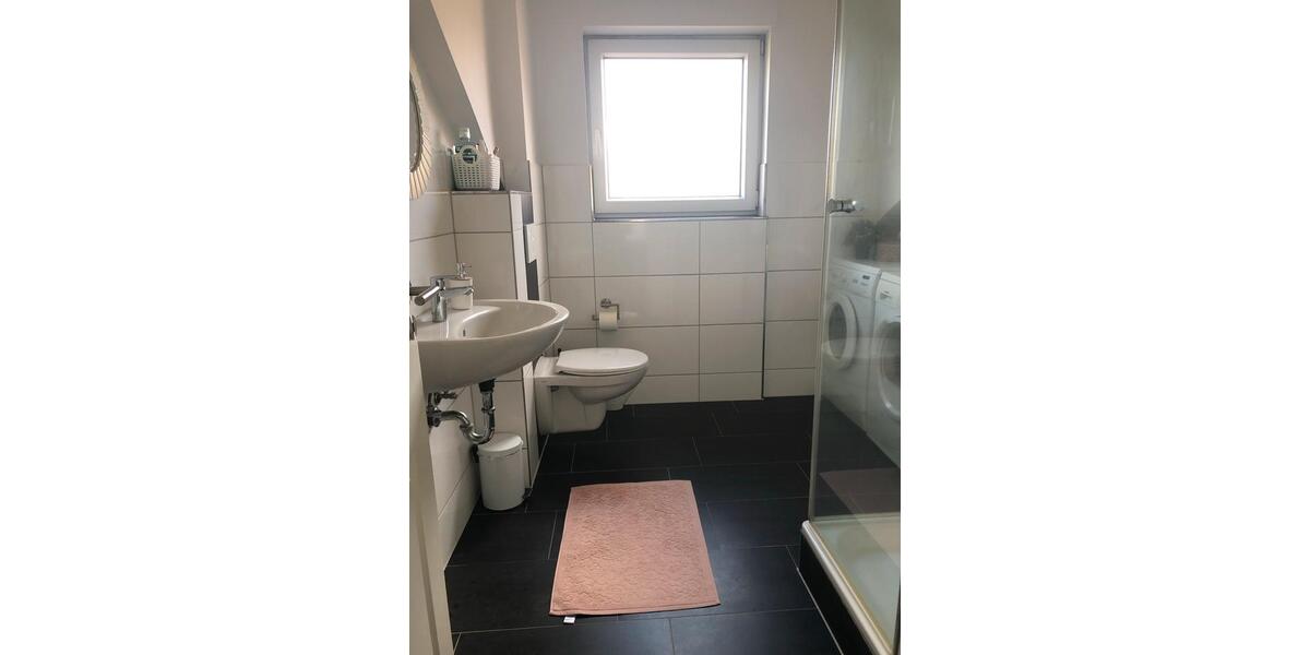 Dachgeschoßwohnung Weyhe - 4 Zimmer, 95 m&sup2;, 810&euro; | Angebot:25907419