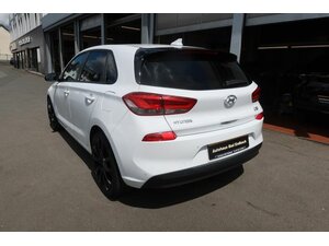 Hyundai i30 YES! Plus 43.050 km 16.990 &euro; Bad Endbach 35080