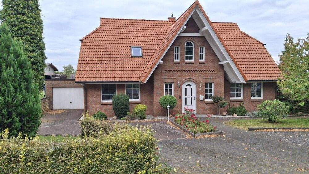 Einfamilienhaus Göhren Göhren - 7 Zimmer, 187 m&sup2;, 399.000&euro; | Angebot:25780687