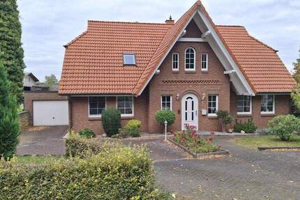 Haus Göhren Göhren - 7 Zimmer, 187 m&sup2;, 399.000&euro; | Angebot:25780687