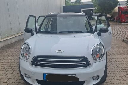 Mini Countryman D (Cooper) 120.200 km 8.600 &euro; Rosenheim 83022
