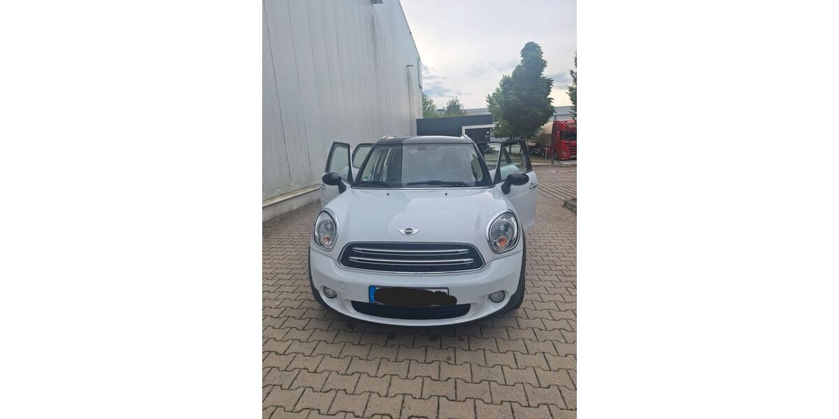 Mini Countryman D (Cooper) 120.200 km 8.600 &euro; Rosenheim 83022