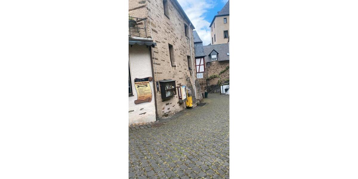 Einfamilienhaus Idar-Oberstein Oberstein - 3 Zimmer, 79 m&sup2;, 160.000&euro; | Angebot:26701574