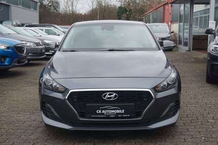 Hyundai i30 146.000 km 11.990 &euro; Mannheim 68309