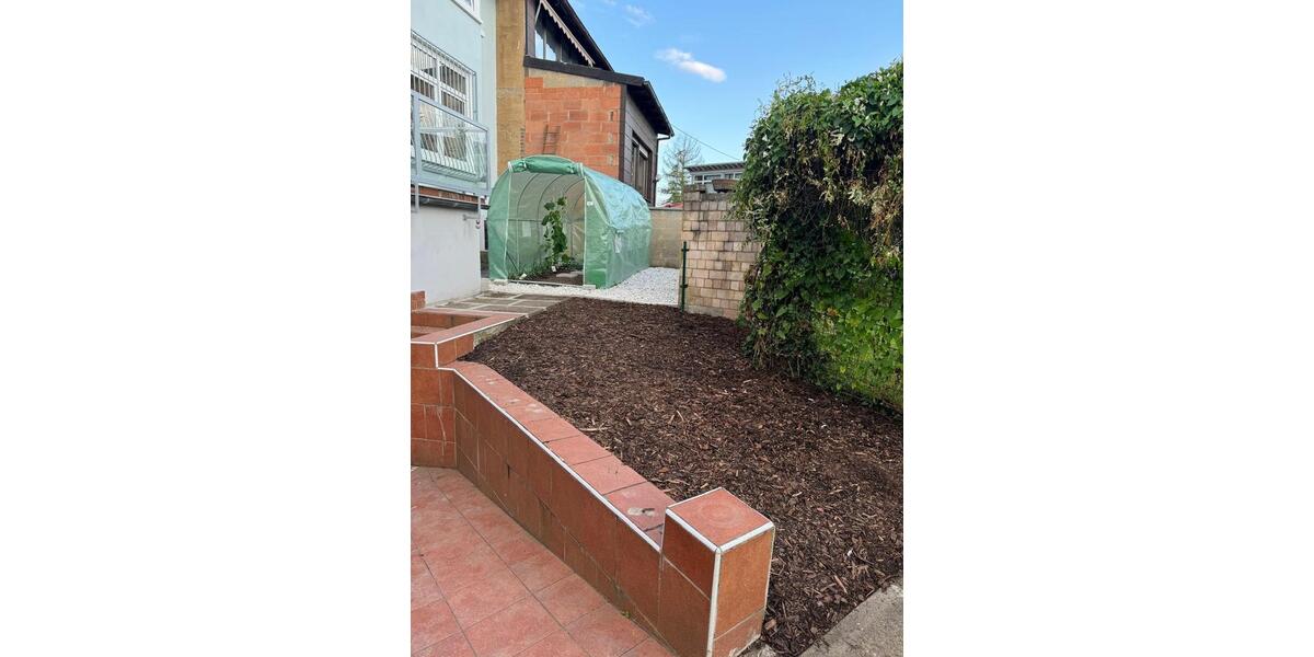Reihenhaus Püttlingen - 6 Zimmer, 210 m&sup2;, 429.000&euro; | Angebot:27014471