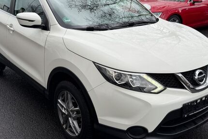 Nissan Qashqai 84.000 km 9.999 &euro; Wiesbaden 65203