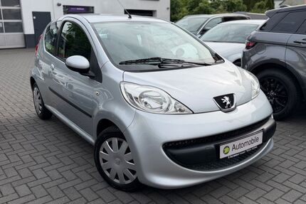 Peugeot 107 95.330 km 2.499 &euro; Troisdorf 53840