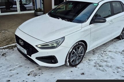 Hyundai i30 23.800 km 19.990 &euro; Rostock 18146