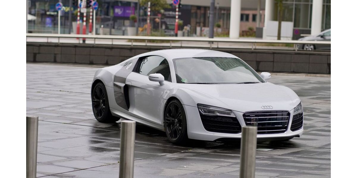 Audi R8 68.500 km 139.000 &euro; Saarburg 54439