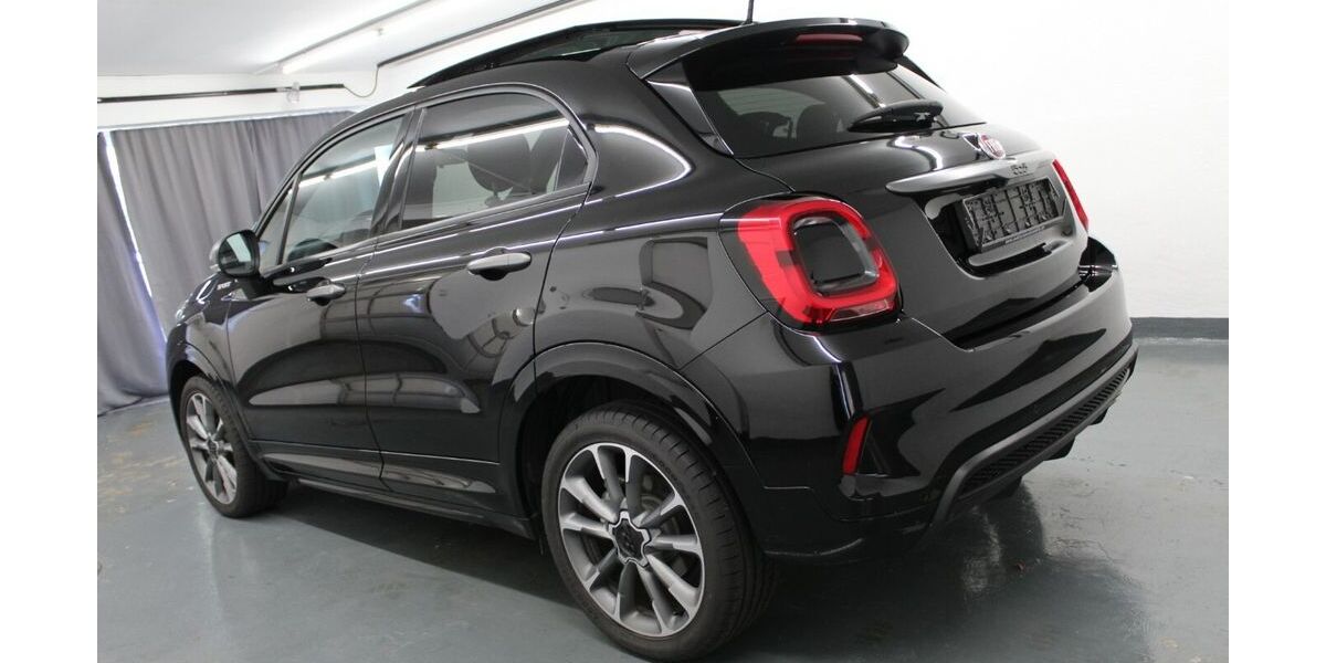 Fiat 500X 4.985 km 27.699 &euro; München 80993