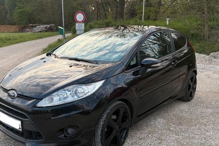 Ford Fiesta 175.000 km 2.300 &euro; MÖHRENDORF 91096