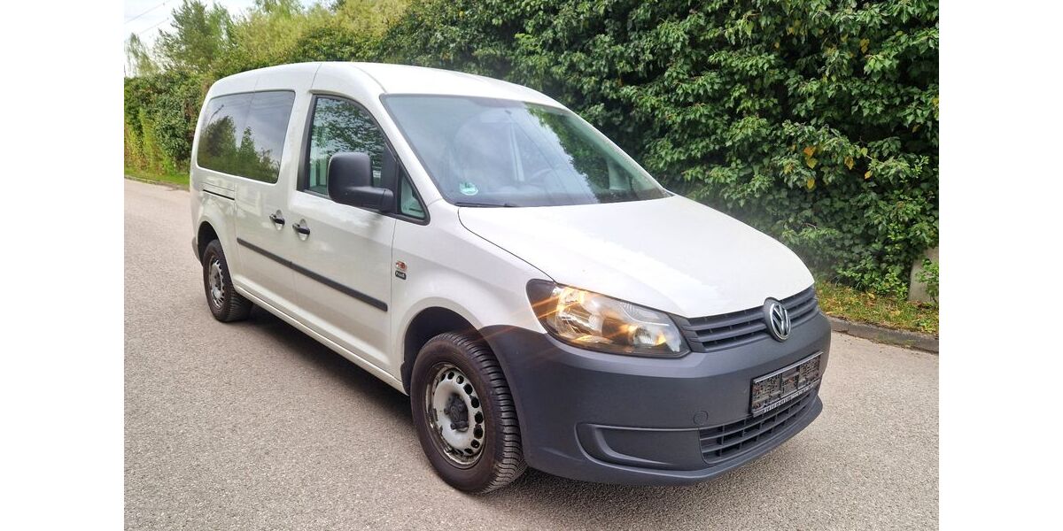 VW Caddy 142.000 km 4.600 &euro; München 80935