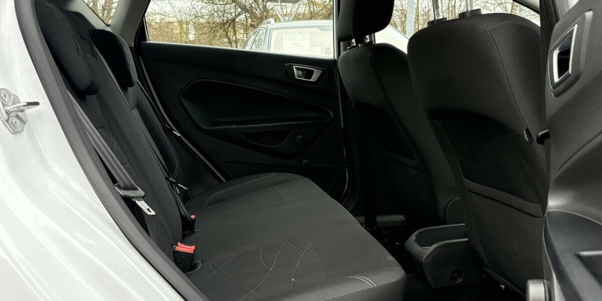 Ford Fiesta Trend 1.5 TDCI KLIMAANLAGE/ISOFIX/EURO6 63.211 km 8.900 &euro; Villingen-Schwenningen 78054