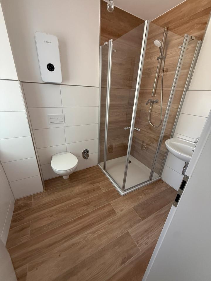 Kernsarnierte 2 Zimmer Wohnungen zimmer