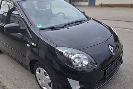 Renault Twingo 150.000 km 3.000 &euro; Kippenheim 77971