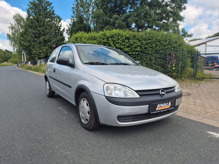 Opel Corsa 68.400 km 1.950 € Langelsheim 38685