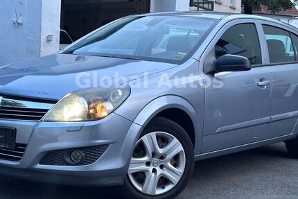 Opel Astra 121.000 km 2.690 &euro; Gießen 35398