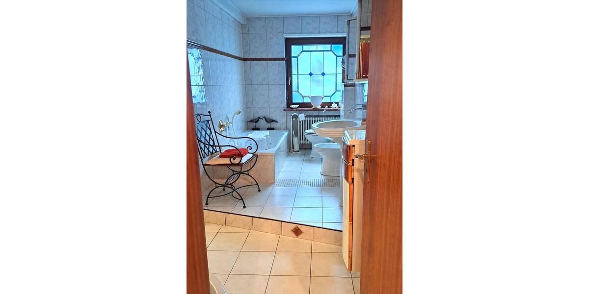 Mehrfamilienhaus, Wohnhaus Saarwellingen - 10 Zimmer, 275 m&sup2;, 493.000&euro; | Angebot:26806871