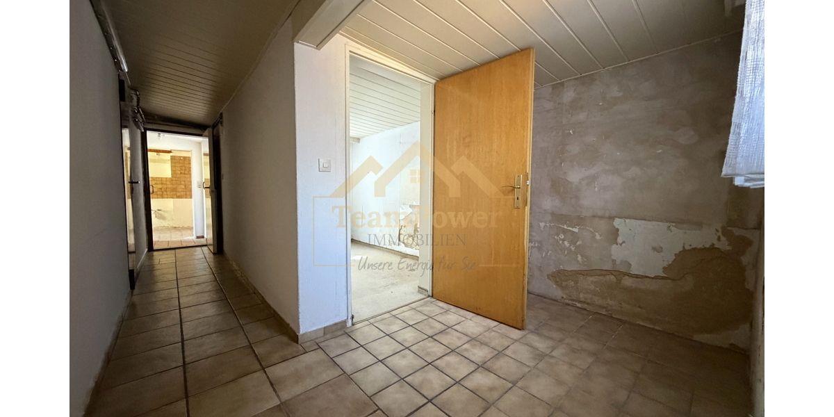 Handwerkerschnäppchen mit neuer Heizung und Fenstern - Einfamilienhaus Kellinghusen | Angebot:26564769
