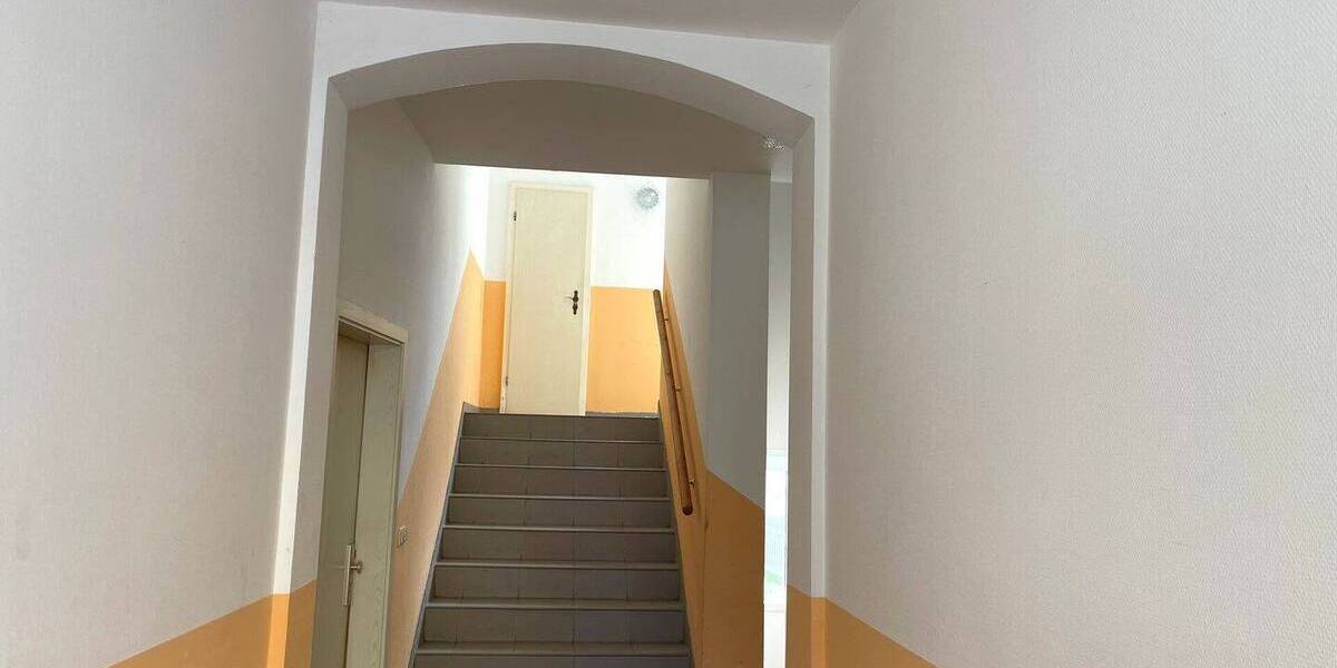 Etagenwohnung Freiberg - 6 Zimmer, 156 m&sup2;, 195.000&euro; | Angebot:26930418