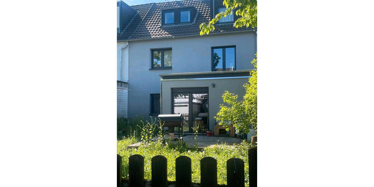 Reihenhaus Köln Porz - 5 Zimmer, 140 m&sup2;, 1.950&euro; | Angebot:26374929