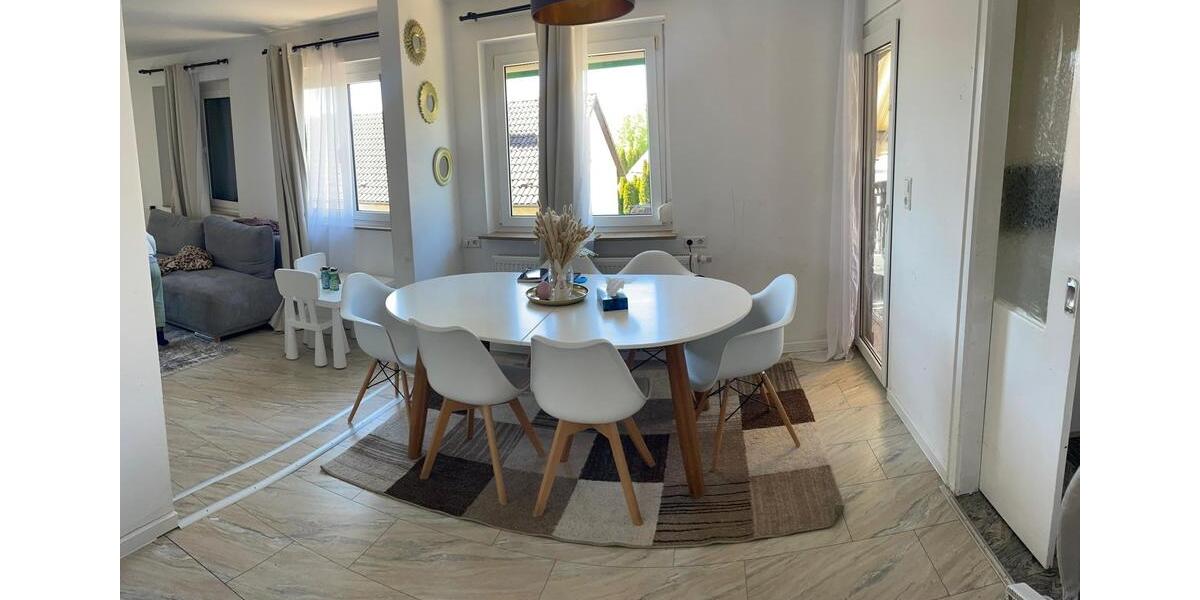 Etagenwohnung Nordheim - 4 Zimmer, 96 m&sup2;, 1.800&euro; | Angebot:26373788