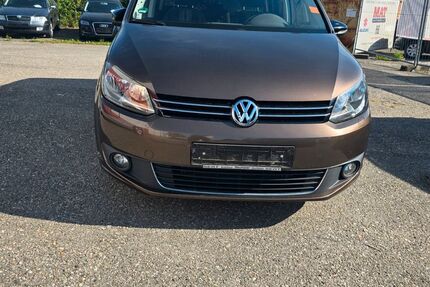 VW Touran 191.000 km 4.149 &euro; Rosenheim 83026