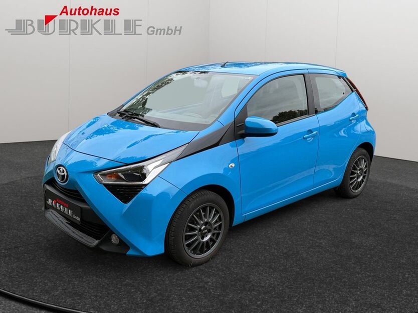 Toyota Aygo (X) 66.000 km 10.400 € Frankenthal 67227