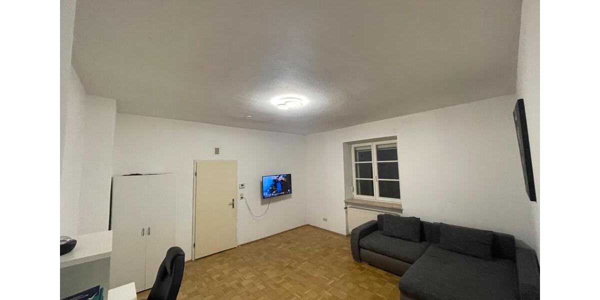 Erdgeschoßwohnung Würzburg Sanderau - 1 Zimmer, 40 m&sup2;, 585&euro; | Angebot:25364451