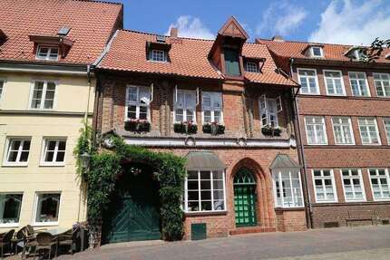 Büro in Lüneburg 1.455.000 € 300 m²