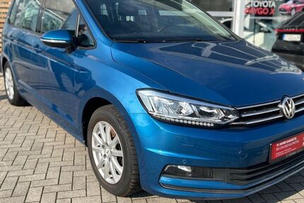 VW Touran 142.637 km 16.950 &euro; Steinfurt-Borghorst 48565