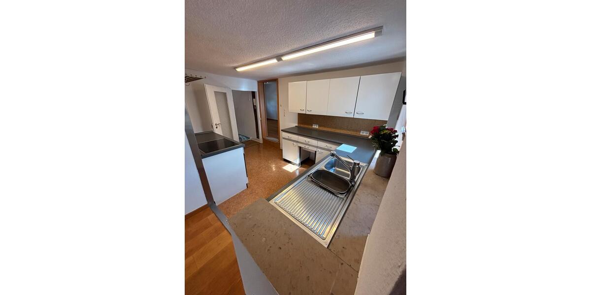 Einfamilienhaus Enkenbach-Alsenborn Alsenborn - 9 Zimmer, 232 m&sup2;, 389.000&euro; | Angebot:26624157
