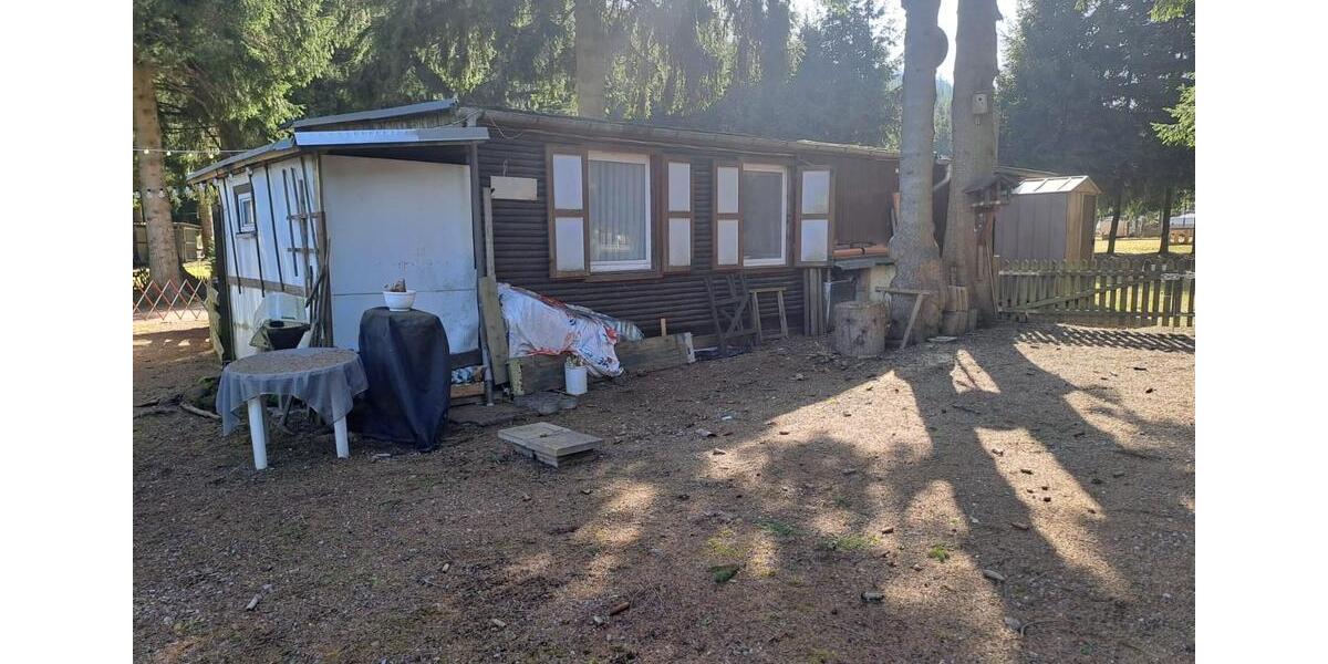 Bungalow Arnstadt - 2 Zimmer, 70 m&sup2;, 10.000&euro; | Angebot:26159336