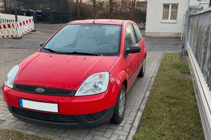 Ford Fiesta 39.000 km 2.400 &euro; Dresden 01069