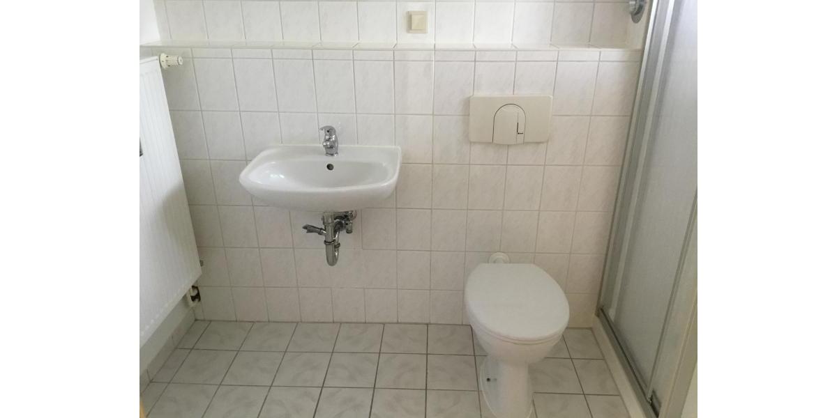 Etagenwohnung Bad Dürrenberg - 2 Zimmer, 41 m&sup2;, 298&euro; | Angebot:26266526