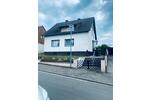Einfamilienhaus Bexbach - 8 Zimmer, 144 m&sup2;, 360.000&euro; | Angebot:26739302
