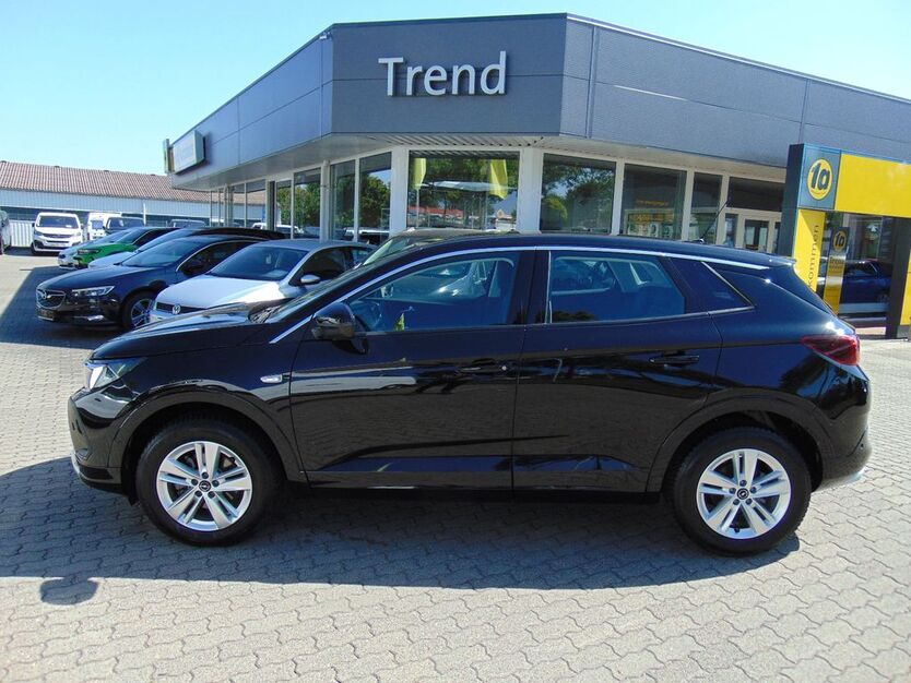 Opel Grandland (X) 25.400 km 24.950 € Mühlhausen 99974