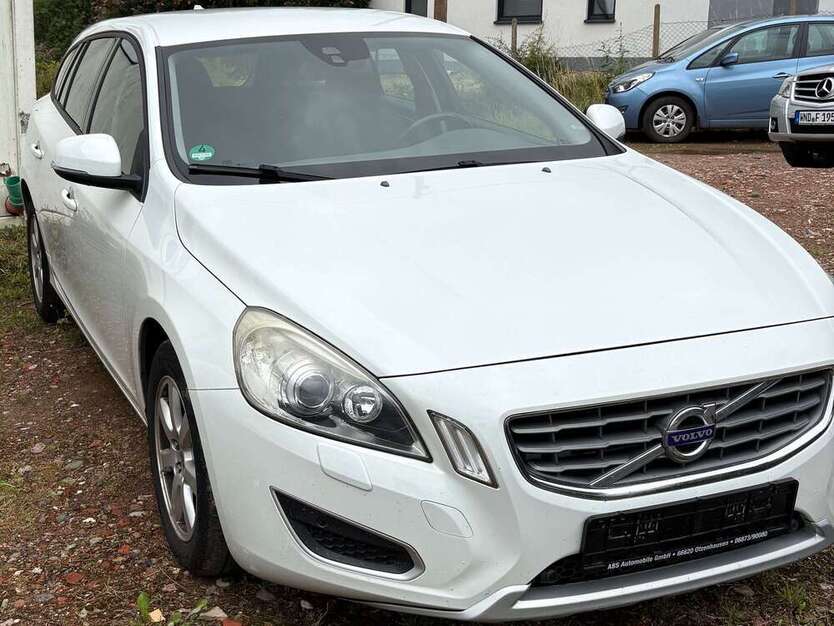 V60